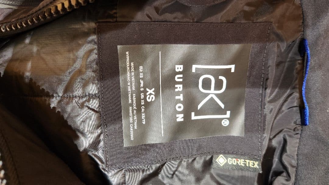 【極美品・1回使用】BURTON [ak] スウォッシュ ジャケット 黒 XS