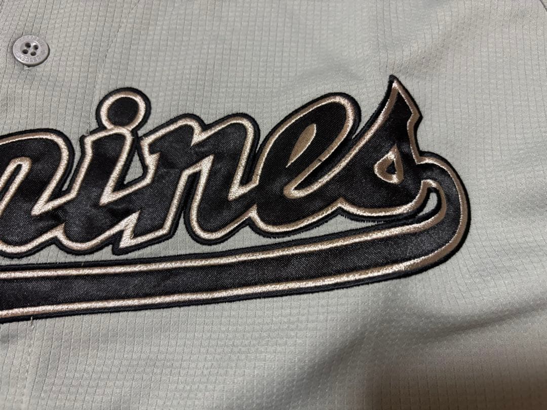 千葉ロッテマリーンズ　デサント　ユニフォーム