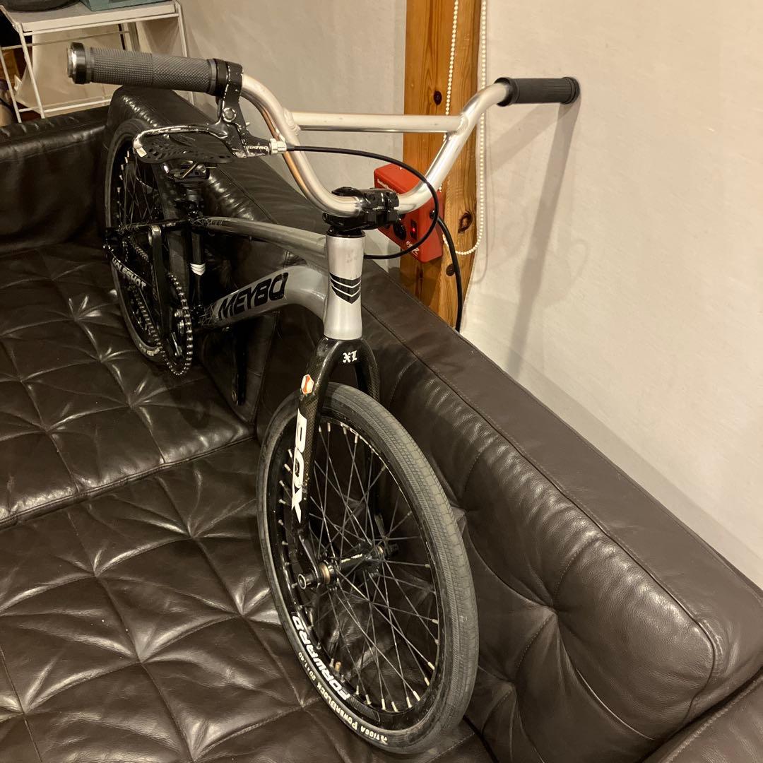 2023MEYBO エキスパートXL HOLESHOT 20×1.4 ディスク