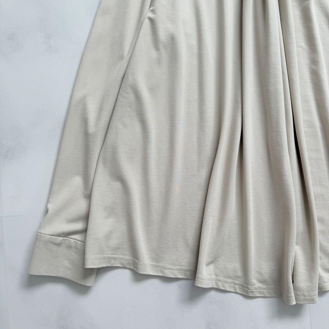 SOEJU ソージュ　ボウスタイルプルオーバー　ベージュ　M