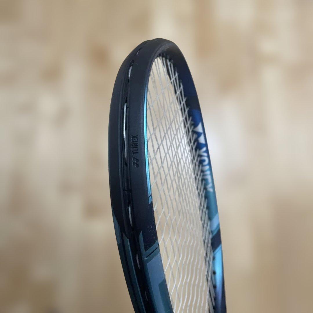 YONEX テニスラケットEゾーン105