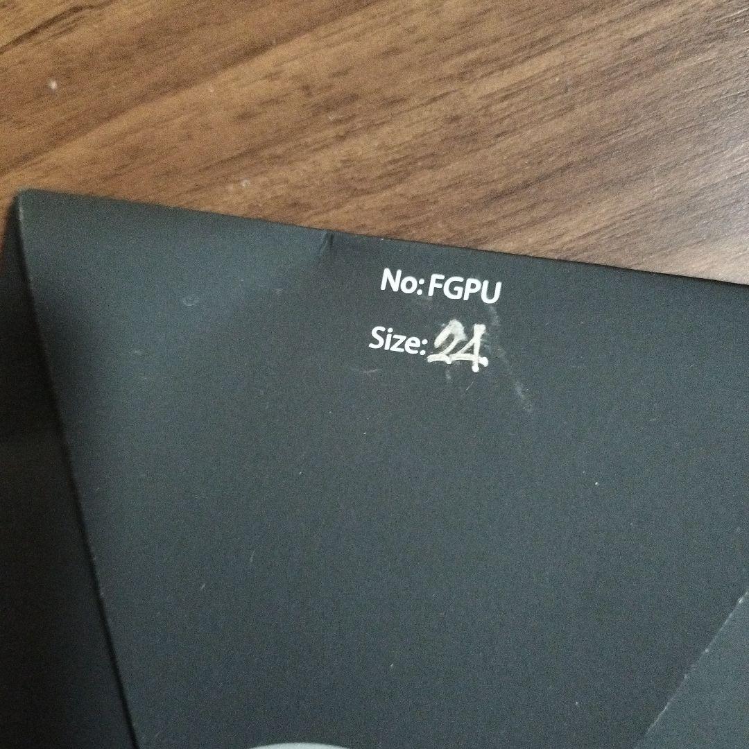 フットジョイ PURE TOUCH 24cm 左手用ゴルフグローブ 3枚セット