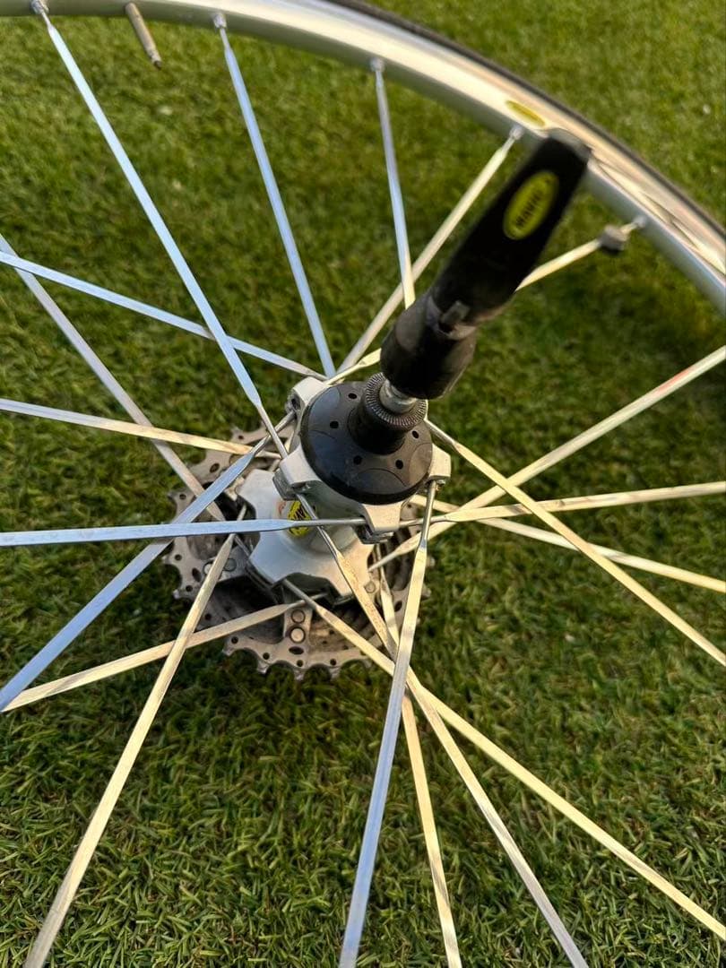 ヴィックMAVIC KSYRIUM ELITE