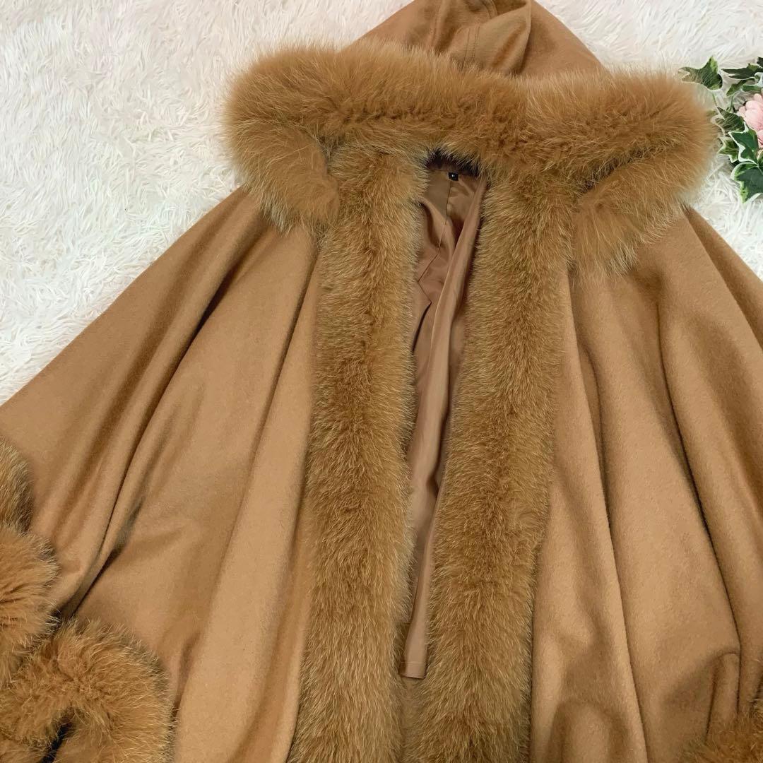 D76.美品◆BALMAIN【カシミヤ100%/フォックスファー◆ポンチョ】