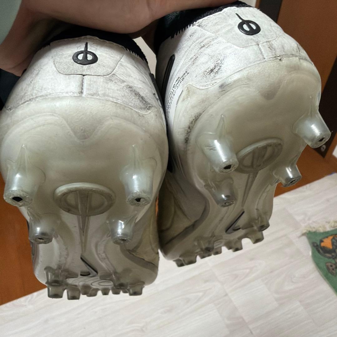 NIKEティエンポlegend10トップモデル