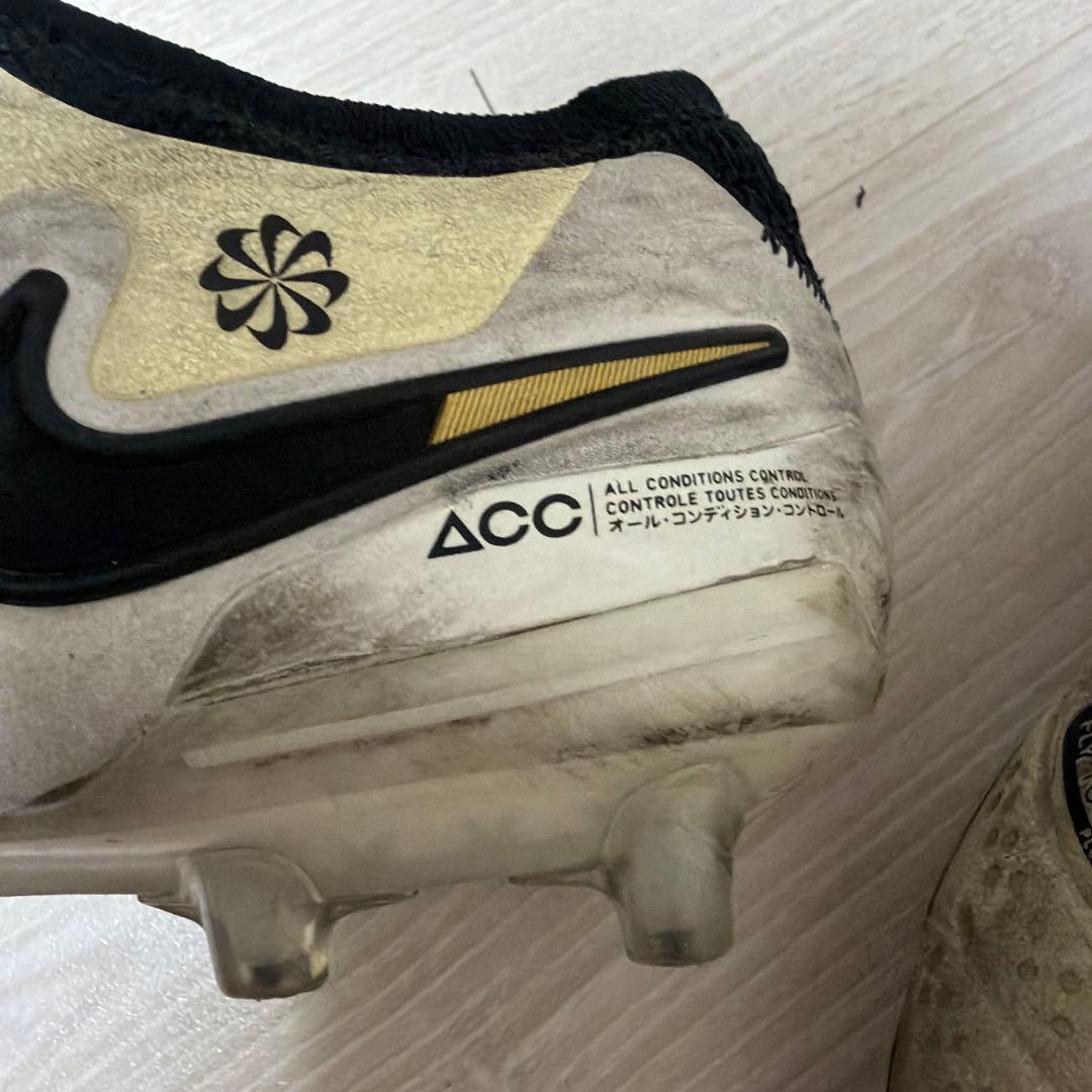 NIKEティエンポlegend10トップモデル