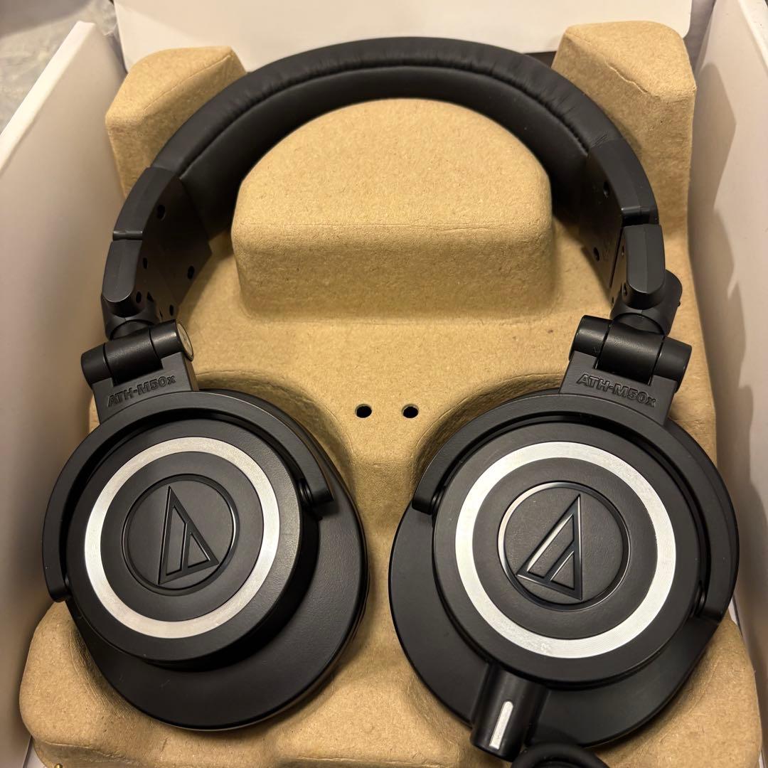 【美品】Audio-Technica ATH-M50x 有線ヘッドホン