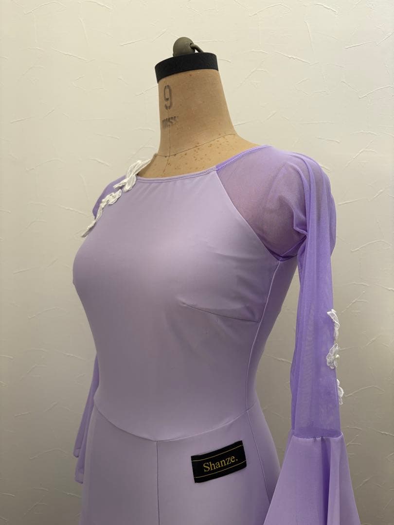社交ダンス　薄紫色 フレアスリーブ ロングドレス
