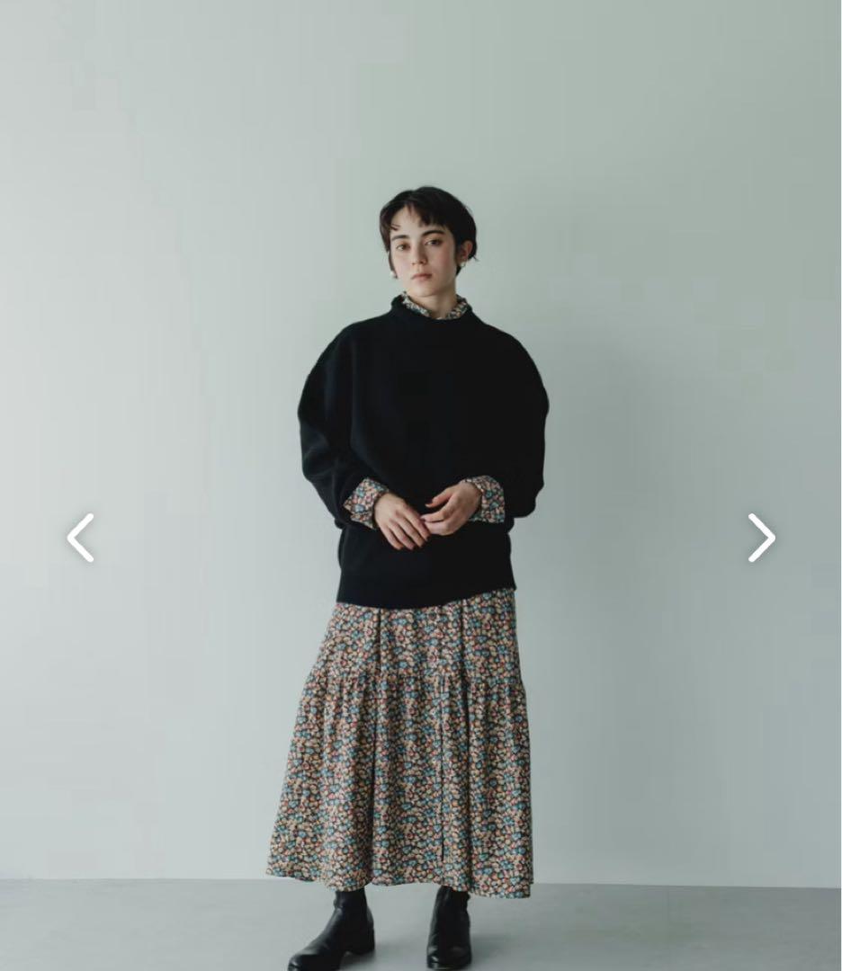 「北欧、暮らしの道具店」リバティプリントのティアードワンピース/M