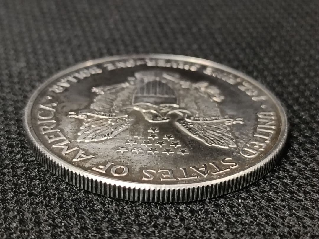 2002年 アメリカ イーグル銀貨 1ドル