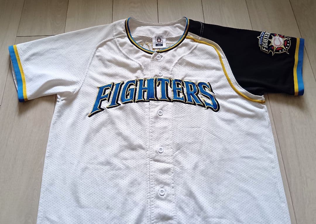 【当時物】日本ハム　ファイターズ　ダルビッシュ　ホーム　ユニフォーム　ミズノ　L