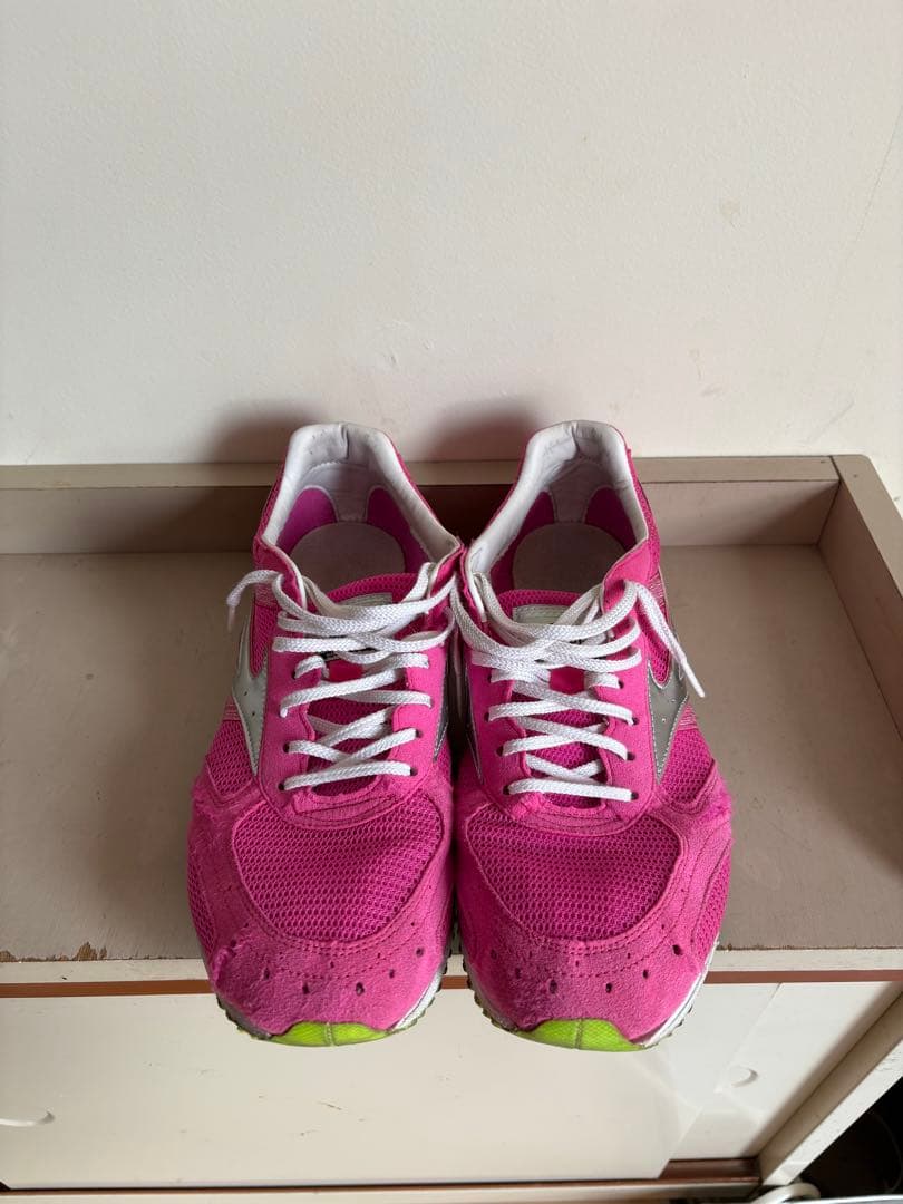 ピンク メッシュ シューズ