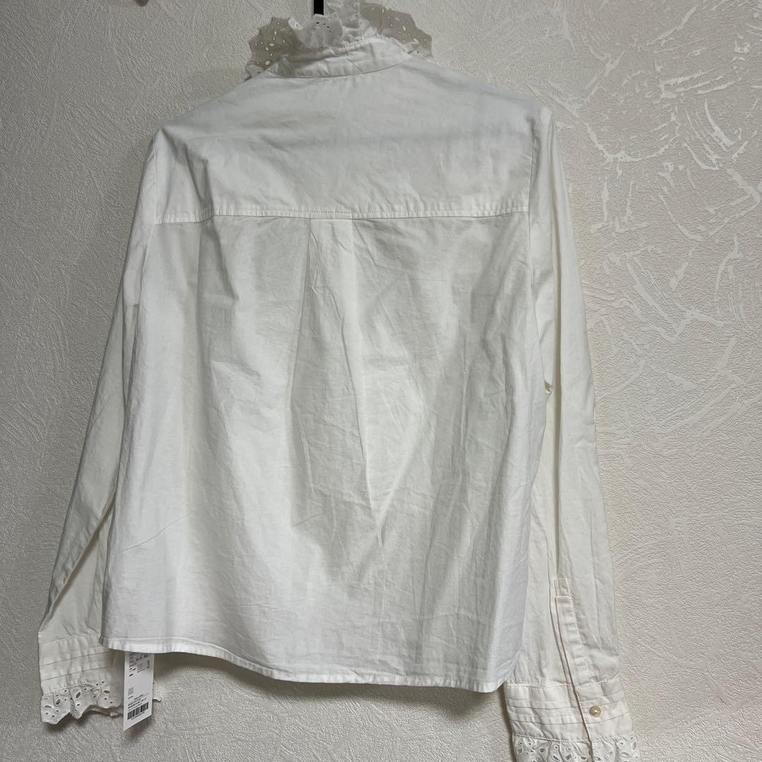 新品未使用　CASA FLINE コットンフリルブラウス　白　ホワイト