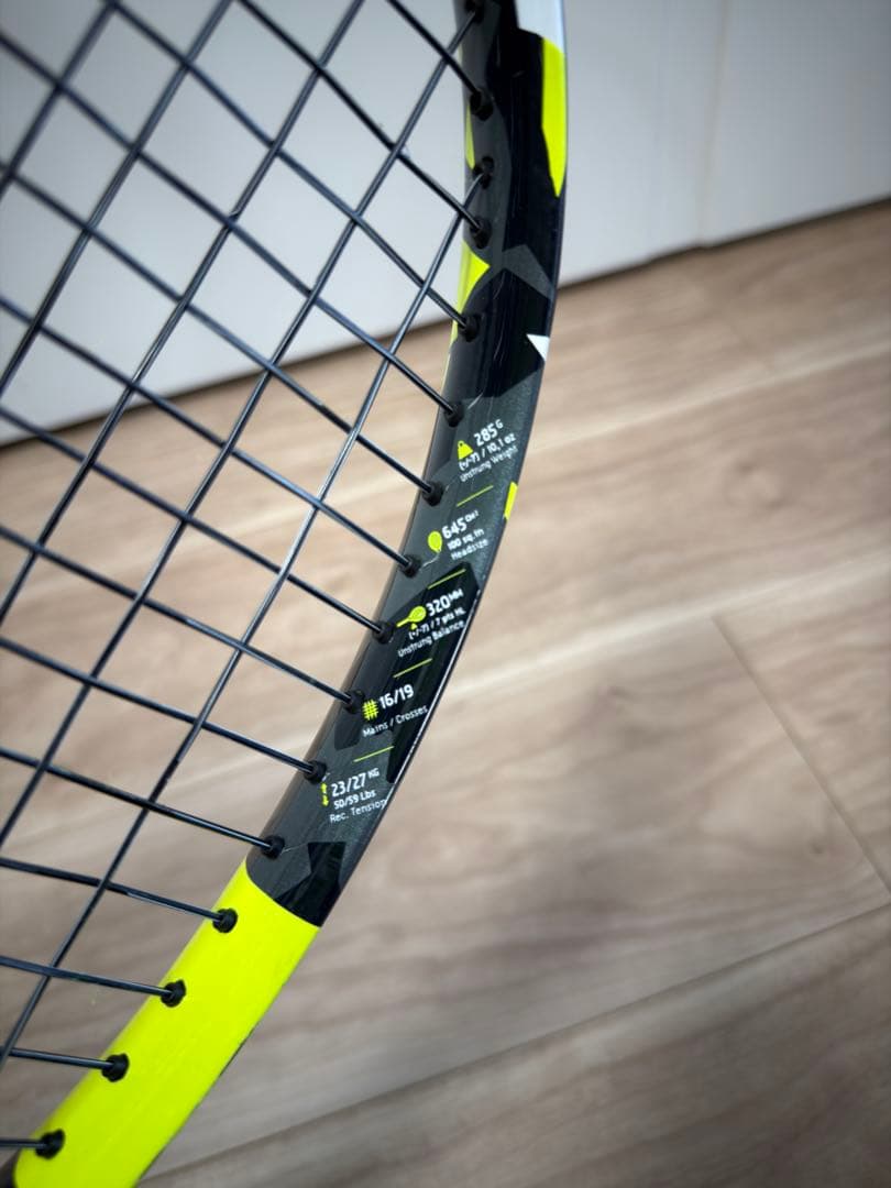 ①バボラ アエロ チーム 285g グリップ2