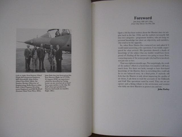 The Harrier STORY　Peter E．Davies　ハリアー戦闘機