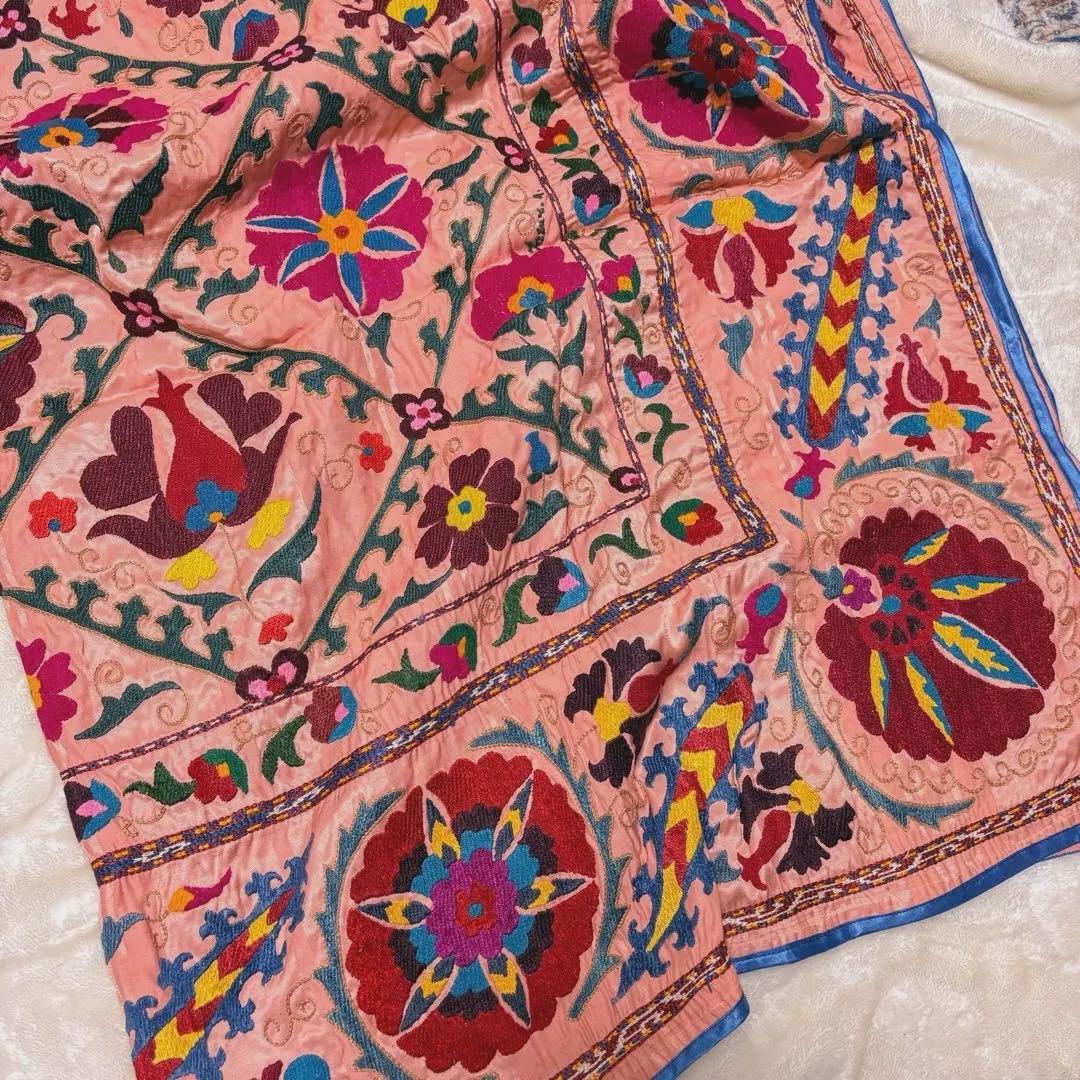 ビンテージスザニ刺繍　大判マルチカバー