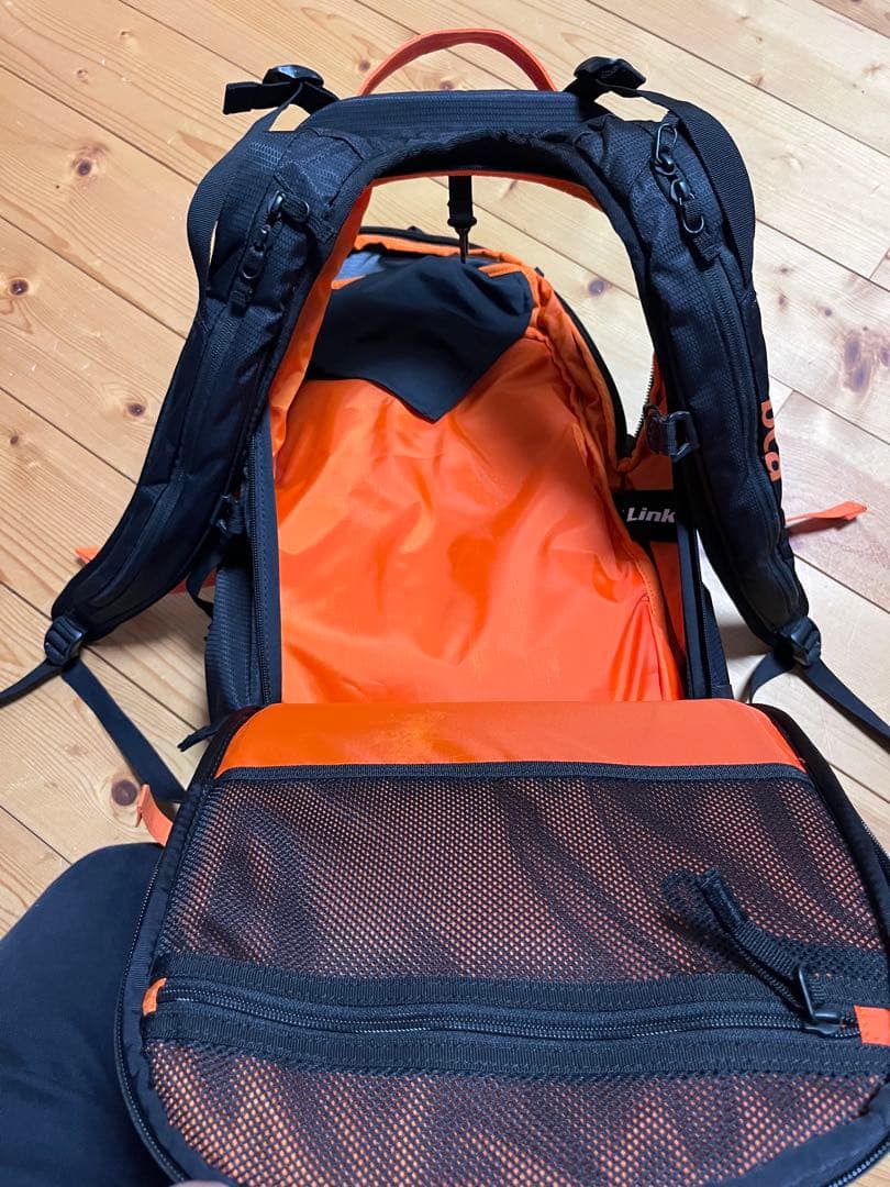 bca スノーボード用バックパック 黒/オレンジ