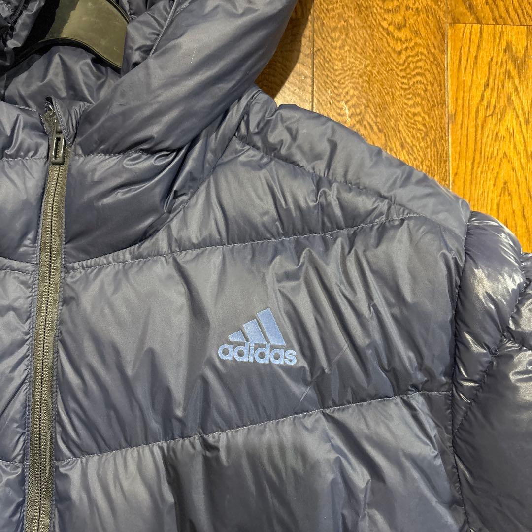 タイムセール✴︎美品✴︎ adidas Oサイズ ネイビー ダウンコート フード付き