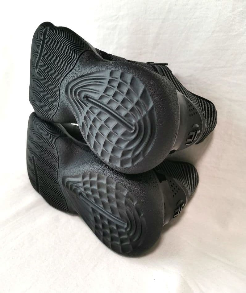 極美品 アディダス ハーデン ステップバック バッシュ 25.5 メンズ 黒