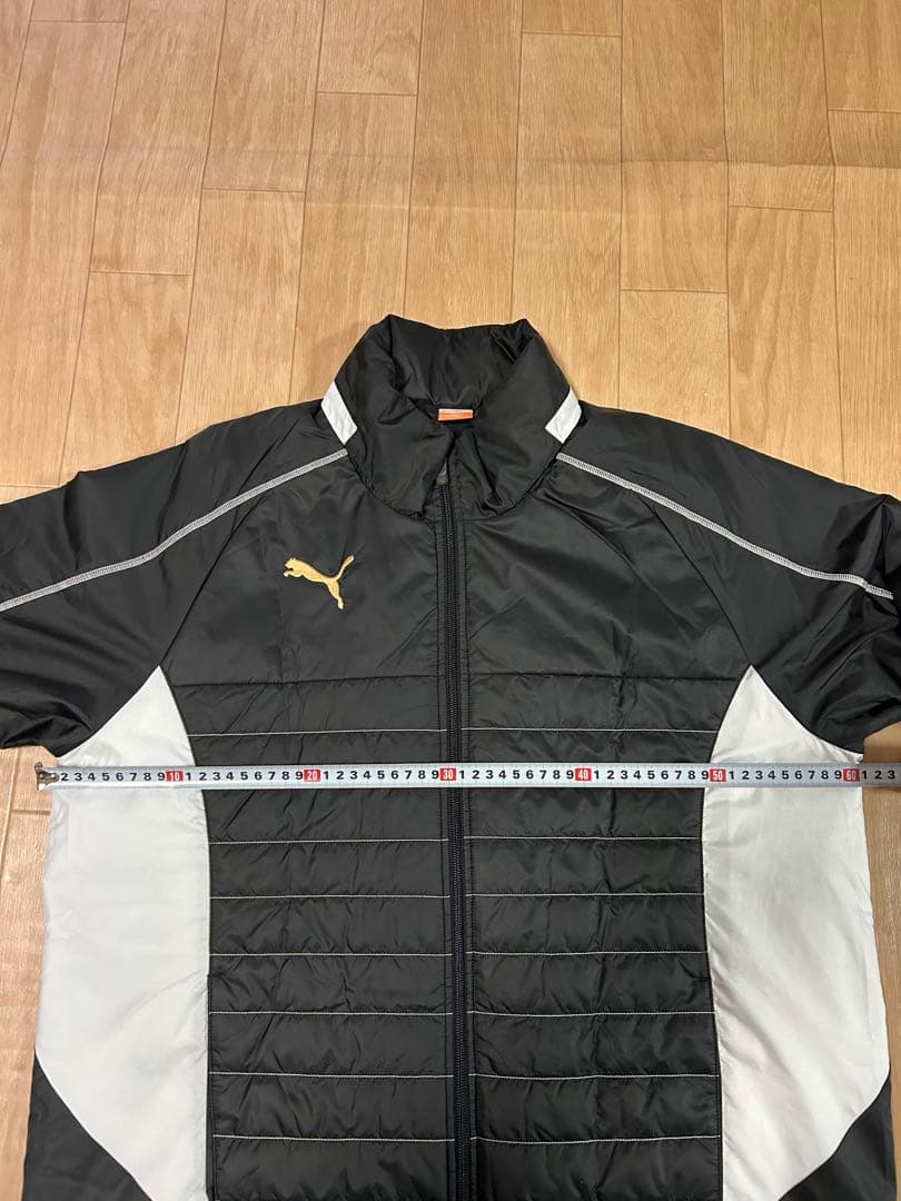 PUMA ウィンドブレーカー ブラック　サイズO
