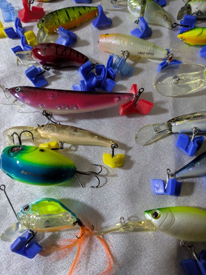 ハードルアーセット 33個ケース付き