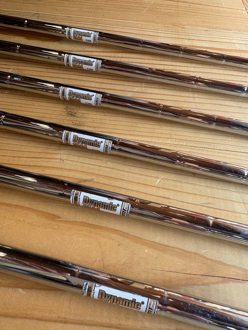 クラブ Titleist 716 CB Dynamic GoldS200