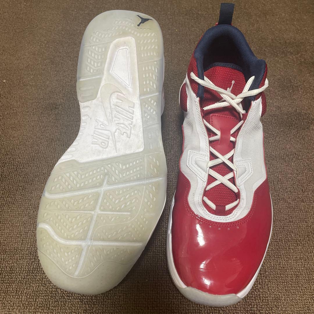 Nike Air Jordan 11 レッド/ホワイト/ネイビー