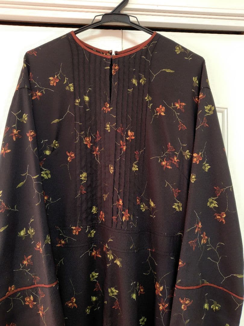 【CLANE】ドレスフラワーピンタックワンピース