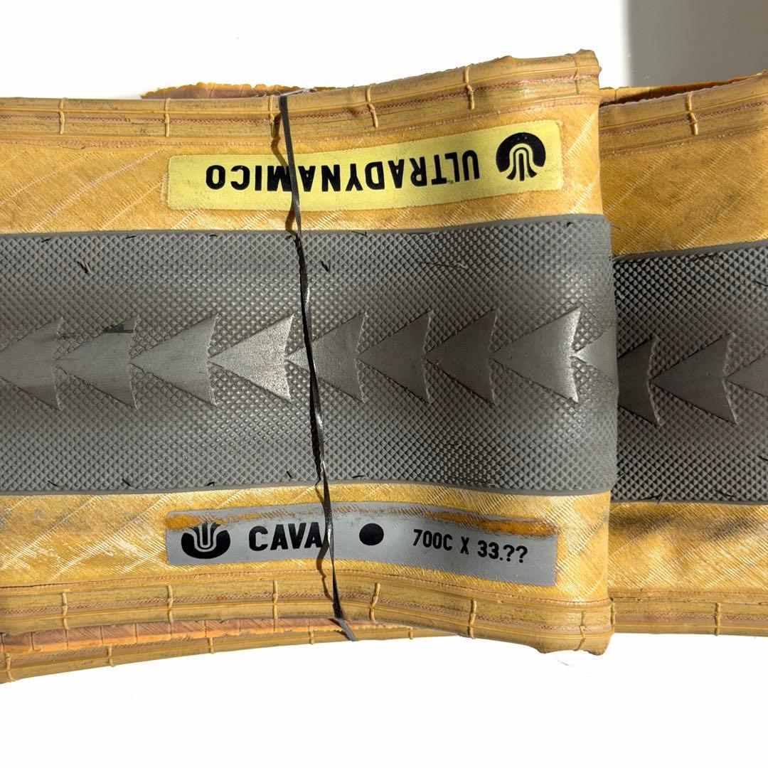 ウルトラダイナミコ ultra dynamico 700c 33c タイヤ