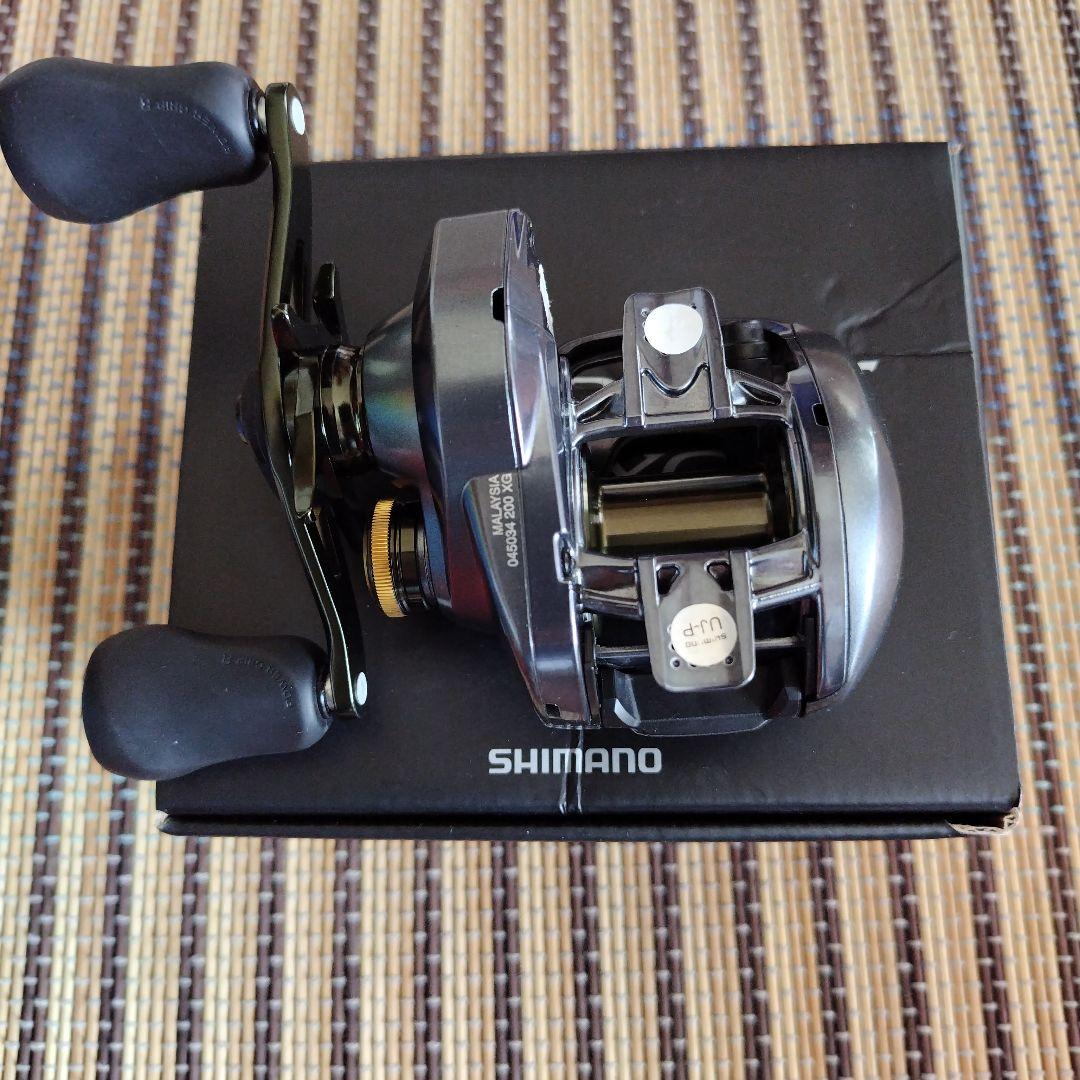 SHIMANO CURADO (シマノ　クラド)DC 200XG ベイトリール