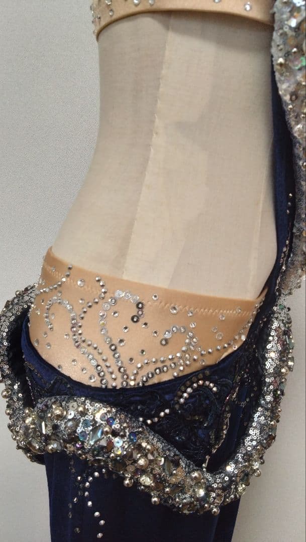 ベリーダンス衣装　ブラスカート小物など3点セット