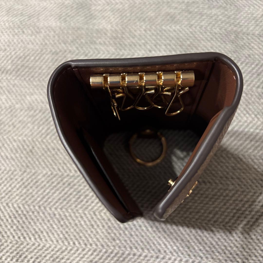 【新品同様】限界値下げCOACH ブラウン レザー キーケース