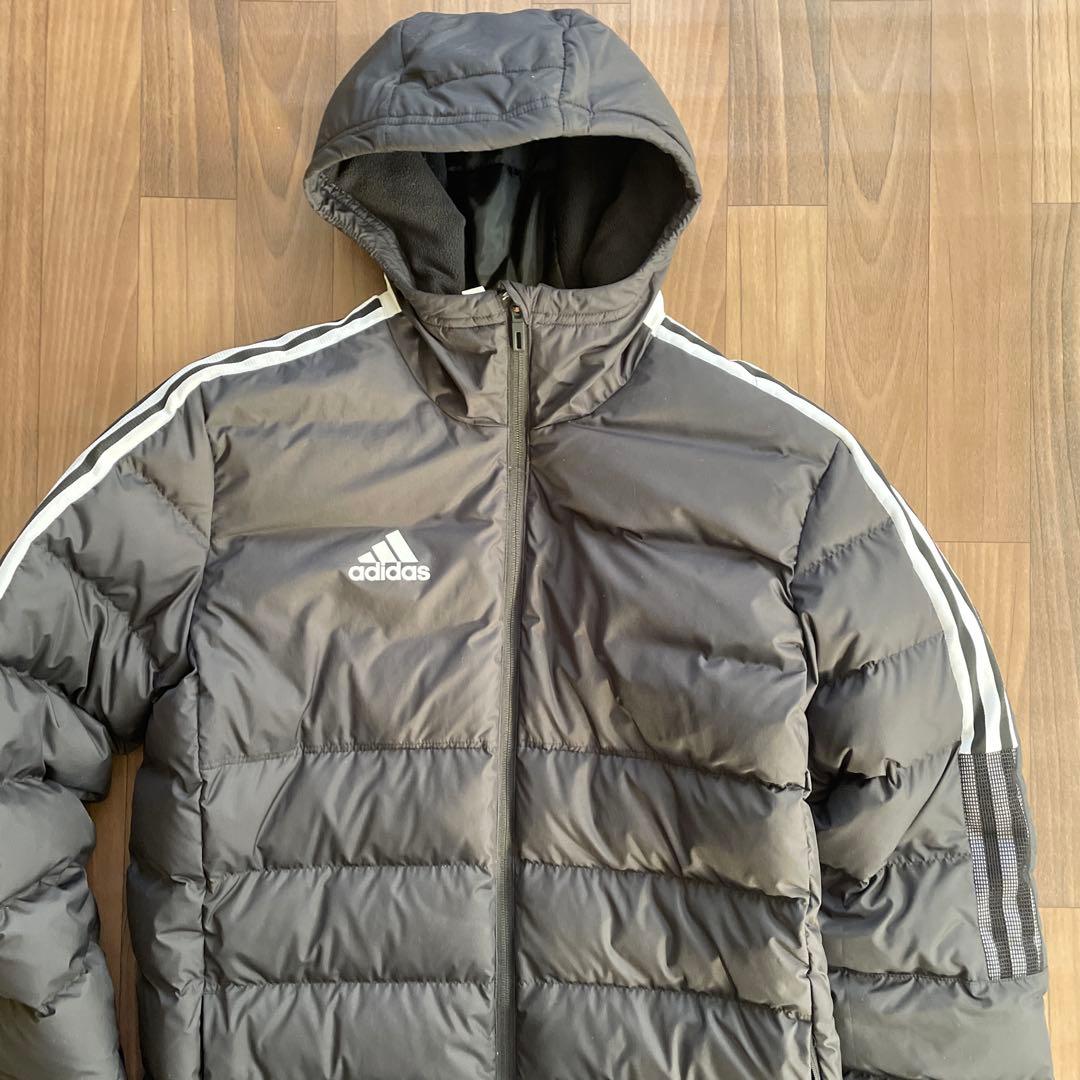 アディダス　ダウン仕様　ベンチコート　ブラック　M