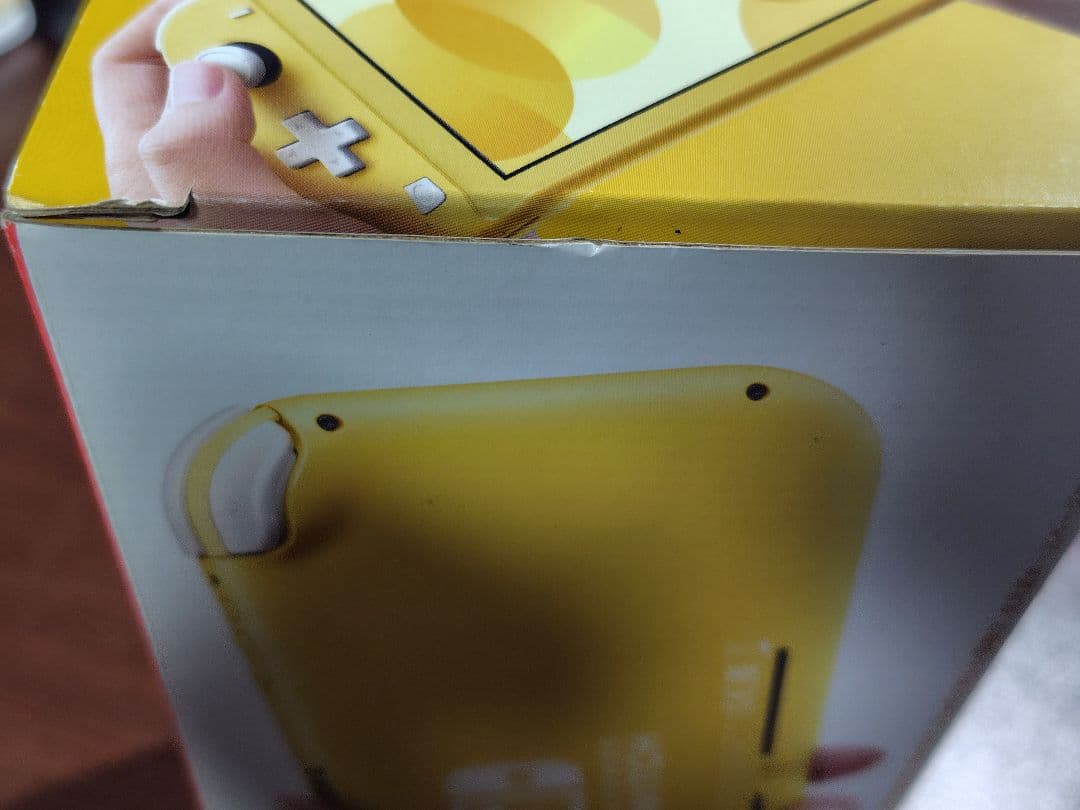 Nintendo Switch Lite イエロー 本体(箱あり)