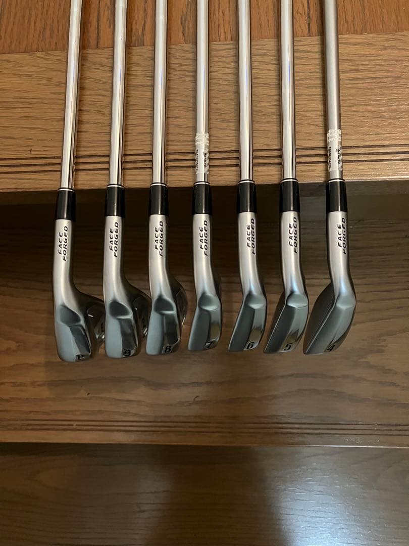 スリクソンzx4 mk2アイアン 7本セットKBSツアー ライト ディアマナ