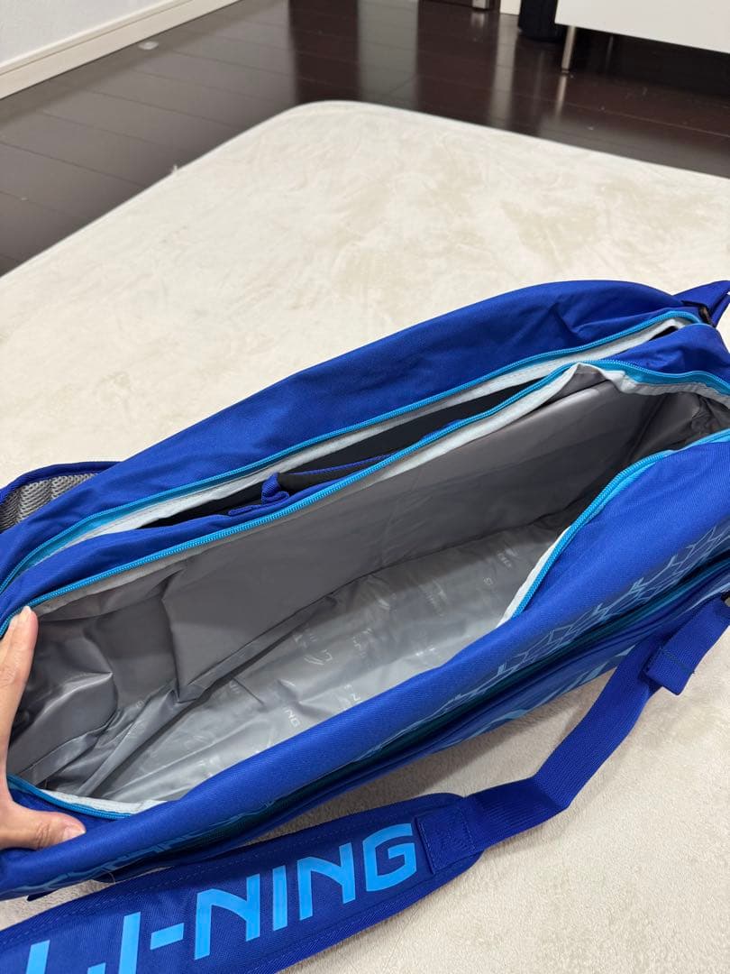《最終価格》Li-Ning バドミントンバッグ 青 新品未使用