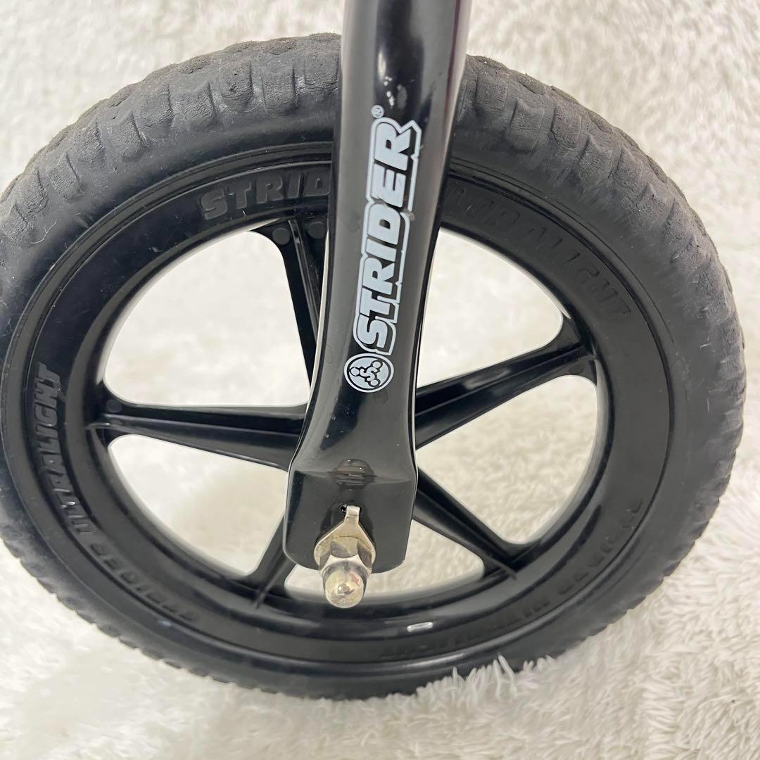美品・純正スタンド付き ストライダースポーツ 12インチ ピンク