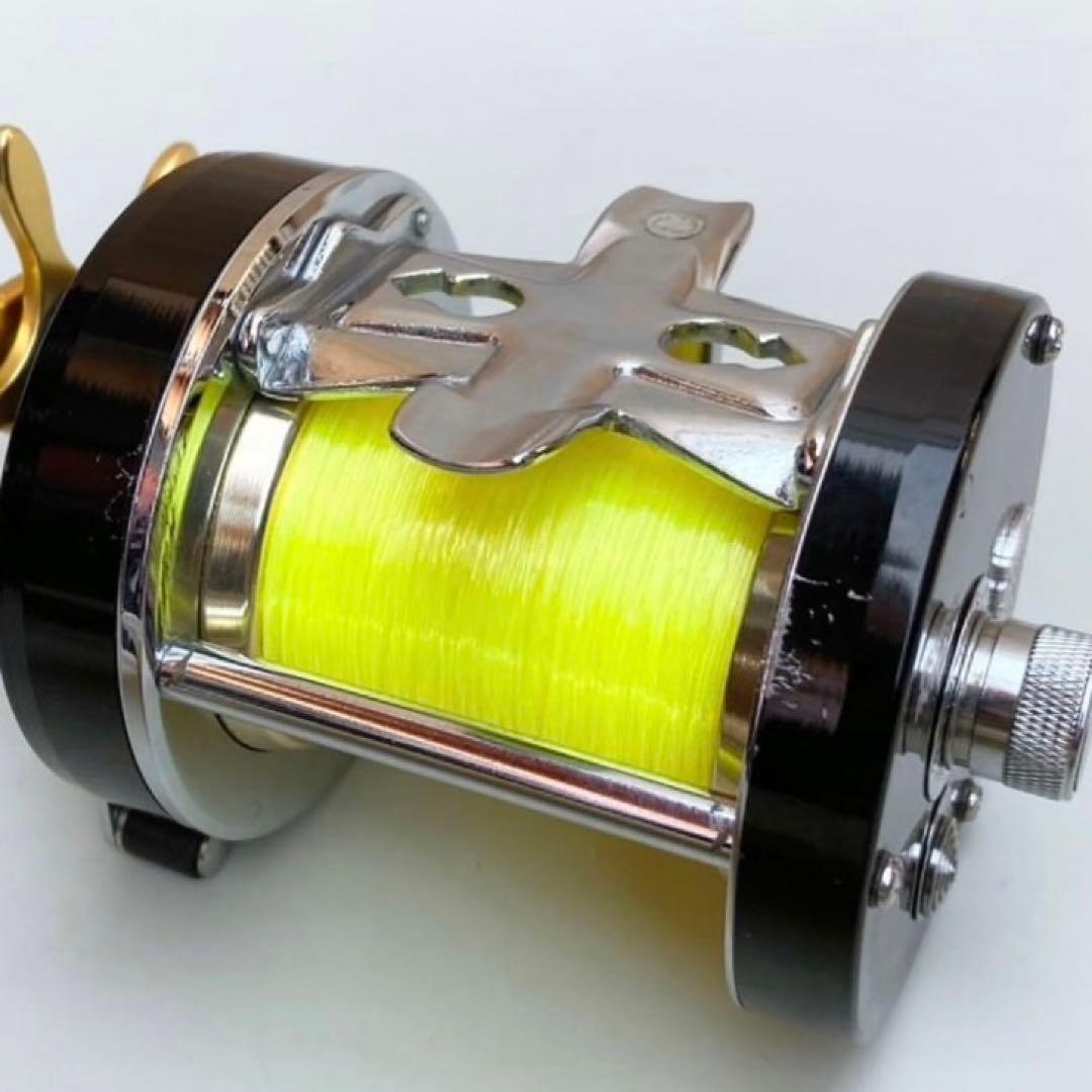 美品 アブガルシア アンバサダー 7000iCS Pro ロケット 両軸リール