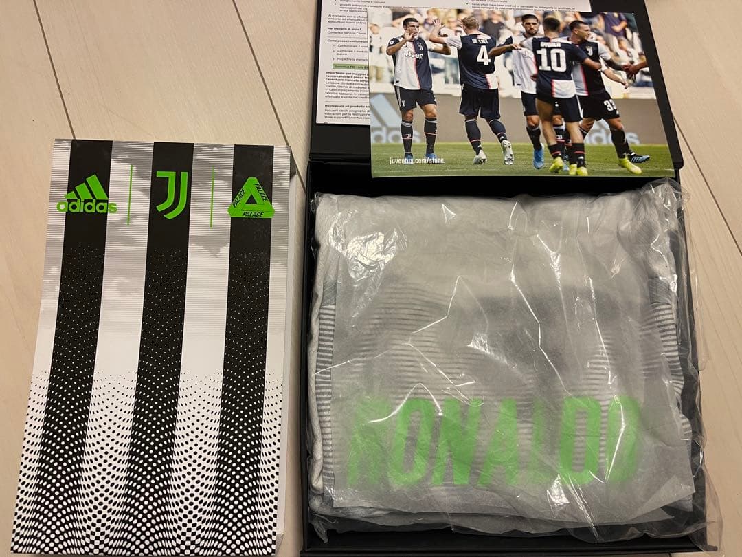 ユヴェントス × PALACE コラボユニフォーム #7ロナウドS 確実正規品