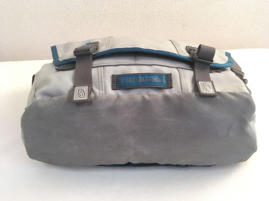 TIMBUK2 クラシック メッセンジャーバッグ ライトグレー Mサイズ