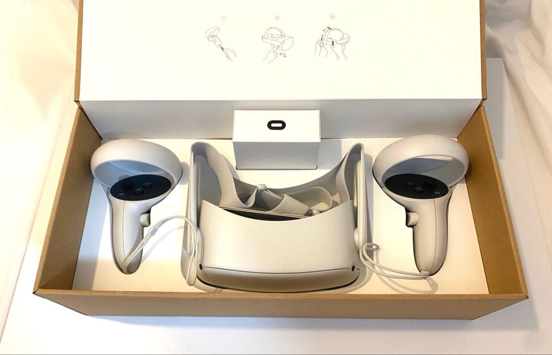 その他  Quest2 64GB + Elite Strap