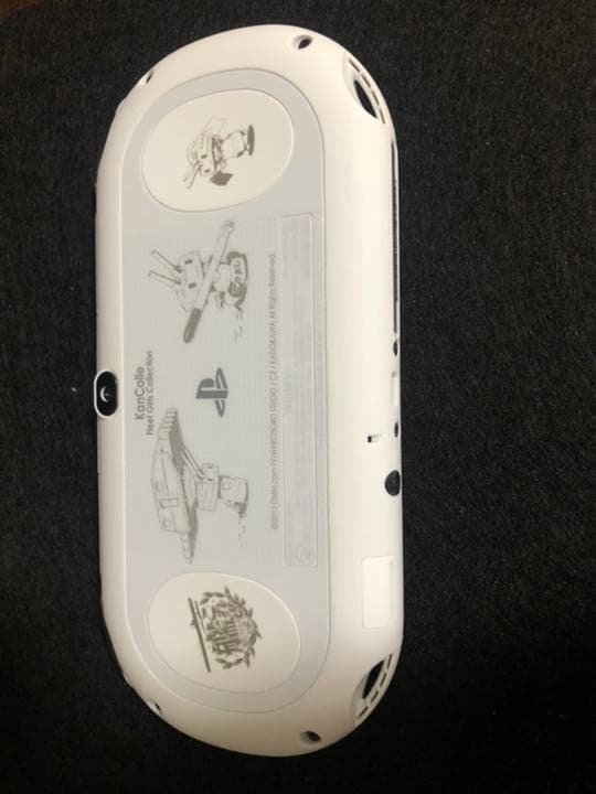 PlayStation Vita PCH 艦これ限定バージョン