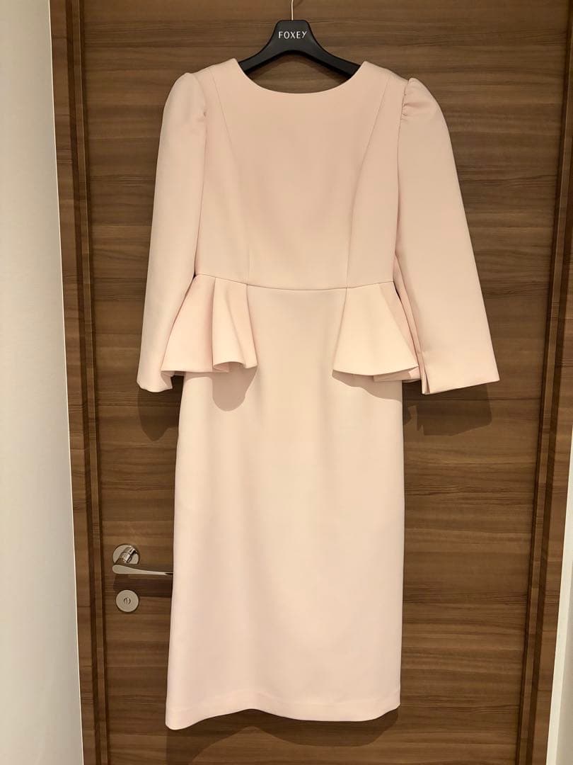 CELFORDセルフォード ロングスリーブペプラムタイトワンピース 36