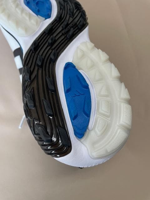 新品 アディパワー 26 ワイド スパイクレス ゴルフシューズ 29cm