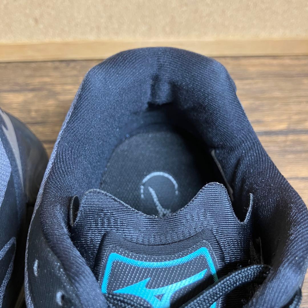 （K26198）ミズノ WAVE LIGHTNING バレーボール 29.5㎝