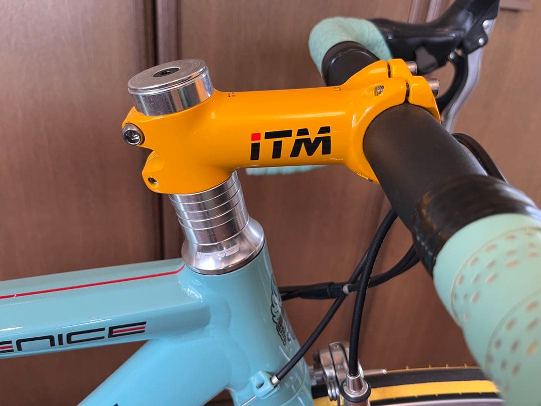 Bianchi フェニーチェプロロードバイク