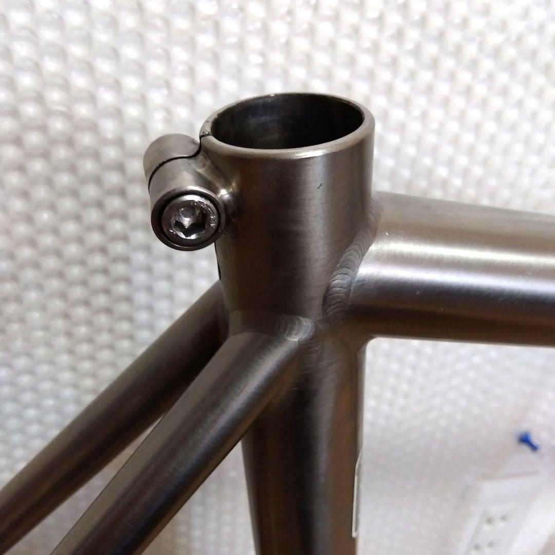 ロードバイク　チタンフレームセット　MERLIN 700C